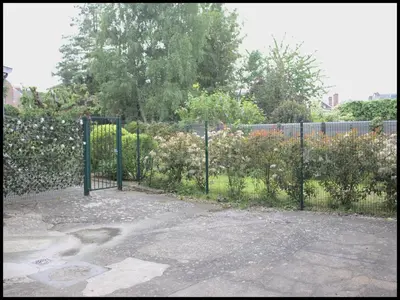 Jardin de l'établissement Love Room intime - Sauna infrarouge - Hmm OH Oui