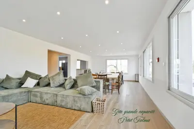 Coin salon dans l'établissement Gîte Petit Talma détente