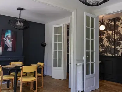 Coin salon dans l'établissement Appartement au pied de la Cathédrale - Reims Centre
