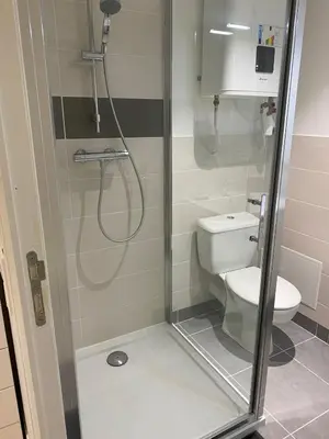 Salle de bains dans l'établissement Duruy G studio proche piscine et patinoire