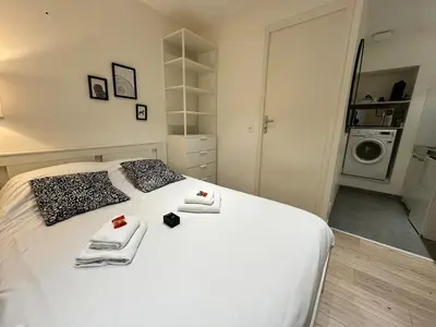 Cuisine ou kitchenette dans l'établissement Duruy G studio proche piscine et patinoire