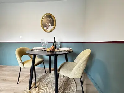 Plan de l'établissement E4 Reton Suite avec Balnéo T2 au couur d Épernay