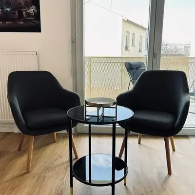 Bleuets studio cosy neuf terrasse proche centre