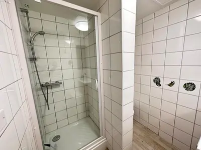Salle de bains dans l'établissement Les 3 Piliers grand T2 confortable avec parking