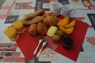 Nourriture dans la maison de vacances ou à proximité