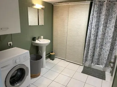 Salle de bains dans l'établissement Appartement 29D à Mailly-le-Camp