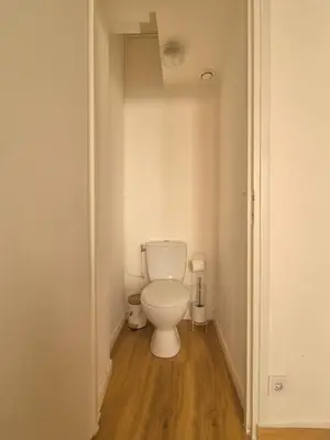 Salle de bains dans l'établissement Milano, 4 Pers, Centre-ville, Confortable