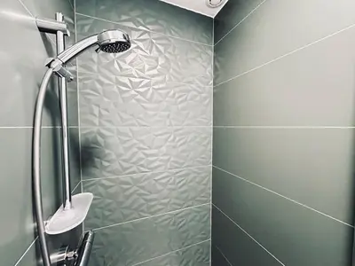 Salle de bains dans l'établissement Neufchâtel T3 cocooning tout équipé proche centre