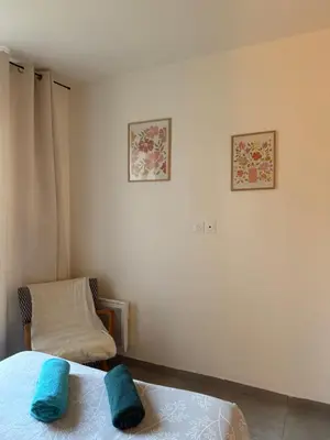 Un ou plusieurs lits dans un hébergement de l'établissement Studio B1 - Centre-Ville Meaux - Proche Disneyland