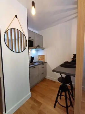 Cuisine ou kitchenette dans l'établissement The Brut Case - Avenue de Champagne