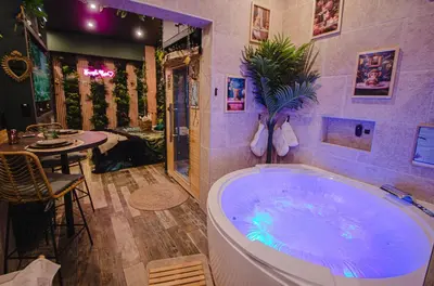Plan de l'établissement Suite Jungle Spa - Sauna & Balnéo