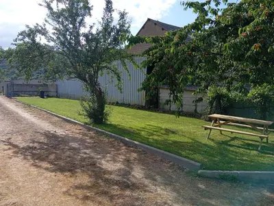 Jardin de l'établissement Magnifique hébergement en Rez de jardin