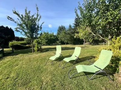 Jardin de l'établissement Le Gîte d'antan - L'Artdu'Net -