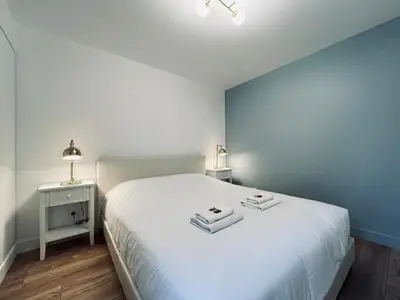Un ou plusieurs lits dans un hébergement de l'établissement 4 clairmarais T2 chic et cocooning proche centre