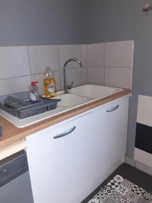 Cuisine ou kitchenette dans l'établissement A la maison