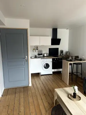 Cuisine ou kitchenette dans l'établissement Appartement