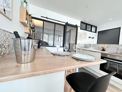 Cuisine ou kitchenette dans l'établissement Moisson une pépite au centre ville avec parking