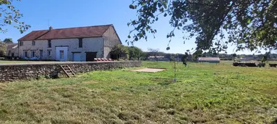 Jardin de l'établissement Le Clos des chênes rouges