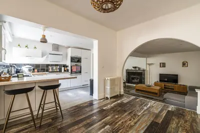 Cuisine ou kitchenette dans l'établissement Au coeur du village Verzenay