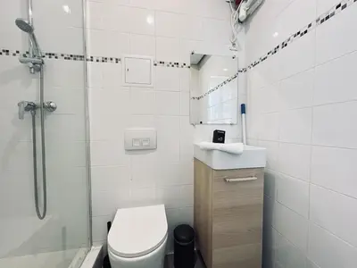 Salle de bains dans l'établissement Chavalliaud 1 charmant studio Rez de chaussée