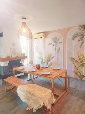 Coin salon dans l'établissement Le Chalet Tropical