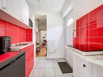 Cuisine ou kitchenette dans l'établissement Jolie T1 proche du centre ville de Compiègne