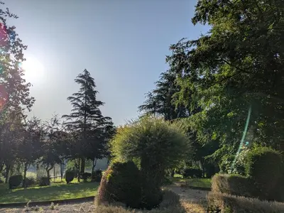 Jardin de l'établissement Maison familiale - La Rabouillère
