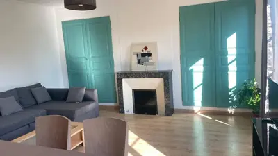 Coin salon dans l'établissement Meaux Centre 2 Vue cathédrale