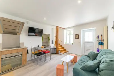 Coin salon dans l'établissement Le Duplex Mouroux - 30min de Disneyland
