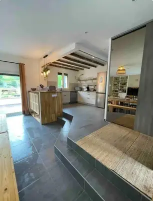 Cuisine ou kitchenette dans l'établissement Pool House Champêtre