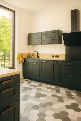 Cuisine ou kitchenette dans l'établissement La Maison de Maître, Piscine & Spa