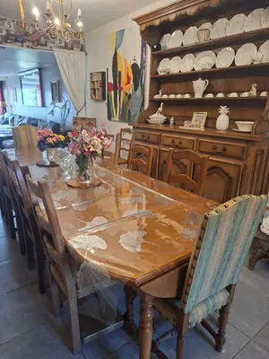 Coin salon dans l'établissement Maison spacieuse et calme