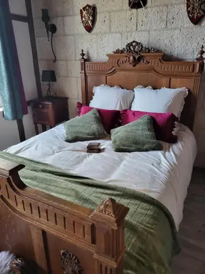 Un ou plusieurs lits dans un hébergement de l'établissement Maison Médiévale LAON