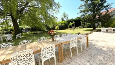 Jardin de l'établissement MAISON JV - 24 couchages