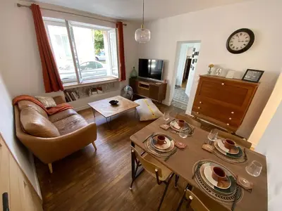 Coin salon dans l'établissement Au Petit Crecy