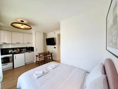 Cuisine ou kitchenette dans l'établissement We Live Inn Sharies Reims - C202