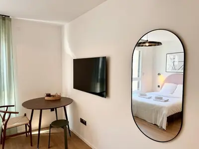 Un ou plusieurs lits dans un hébergement de l'établissement We Live Inn Sharies Reims - C205