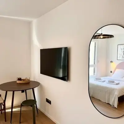 We Live Inn Sharies Reims - C205