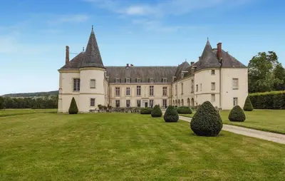 Jardin de l'établissement Jolie Maison Proche Rivière