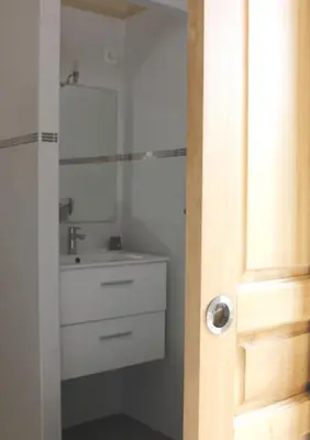 Salle de bains dans l'établissement Hôtel de la Plage