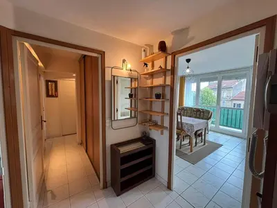 Cuisine ou kitchenette dans l'établissement City break Reims - Grand balcon