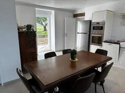 Cuisine ou kitchenette dans l'établissement Gîte de Gondelot