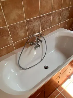 Salle de bains dans l'établissement Le gîte de la champagne 5 chbrs au cœur des vignes
