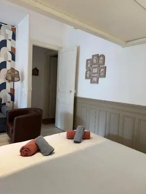 Un ou plusieurs lits dans un hébergement de l'établissement Appartement - Hyper Centre Secteur Cathédrale