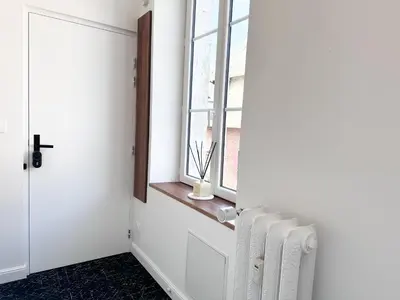 Plan de l'établissement Uniq'Home Luxe Design et Sauna Centre Historique