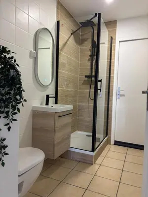 Salle de bains dans l'établissement L'Escapade