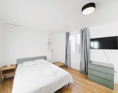 Télévision ou salle de divertissement dans l'établissement Florence - 2P - Charmant appart