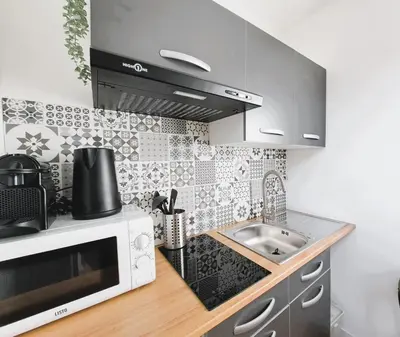 Cuisine ou kitchenette dans l'établissement Florence - 2P - Charmant appart