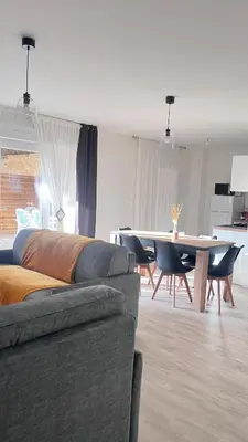 Coin salon dans l'établissement La Maison de Lilou - Gîtes en Champagne