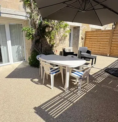 Terrasse ou espace extérieur de l'établissement La Maison de Lilou - Gîtes en Champagne
